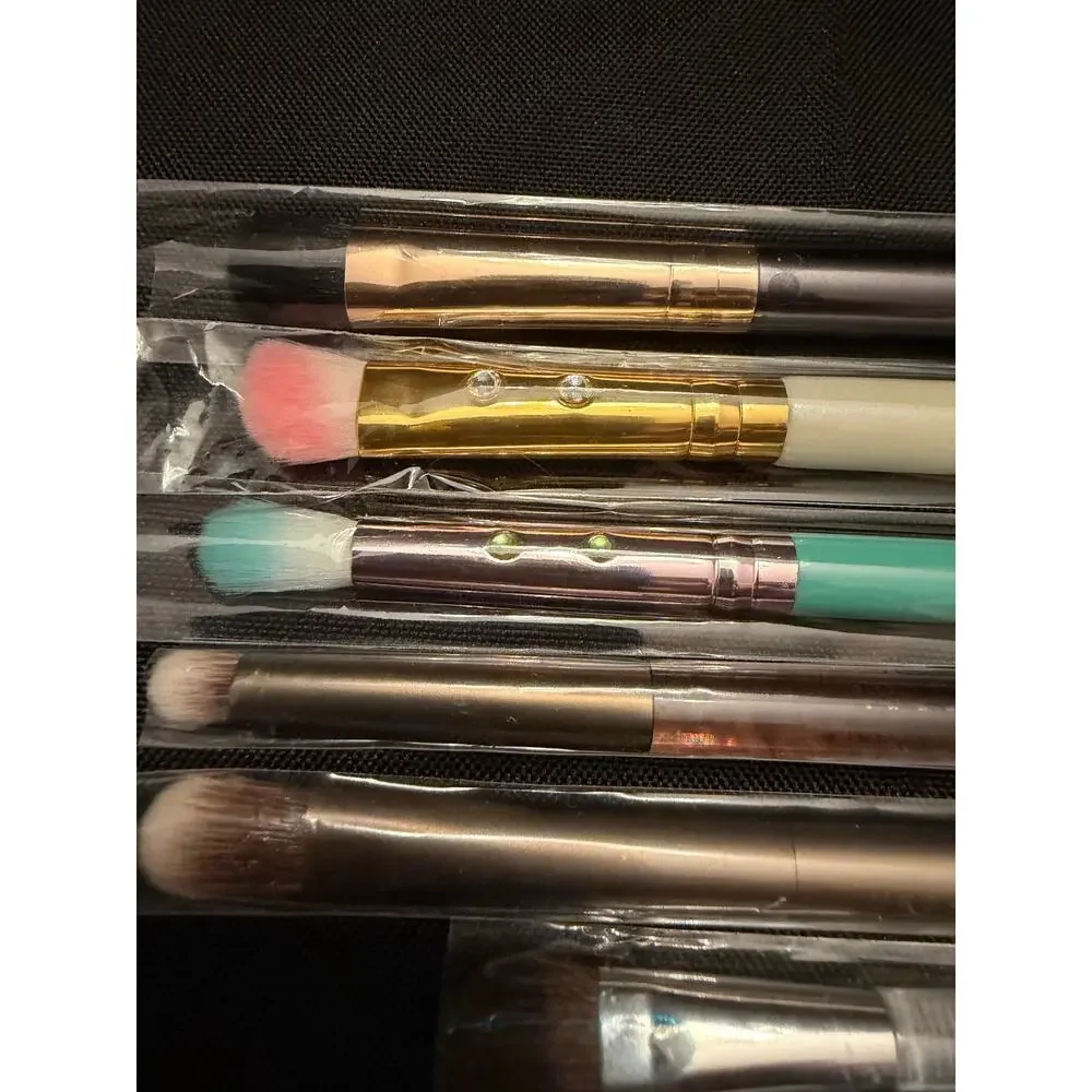 Brand New 6 Piece Makeup Eye Brush Bundle - Hipdot & SLMissGlam Precision Set